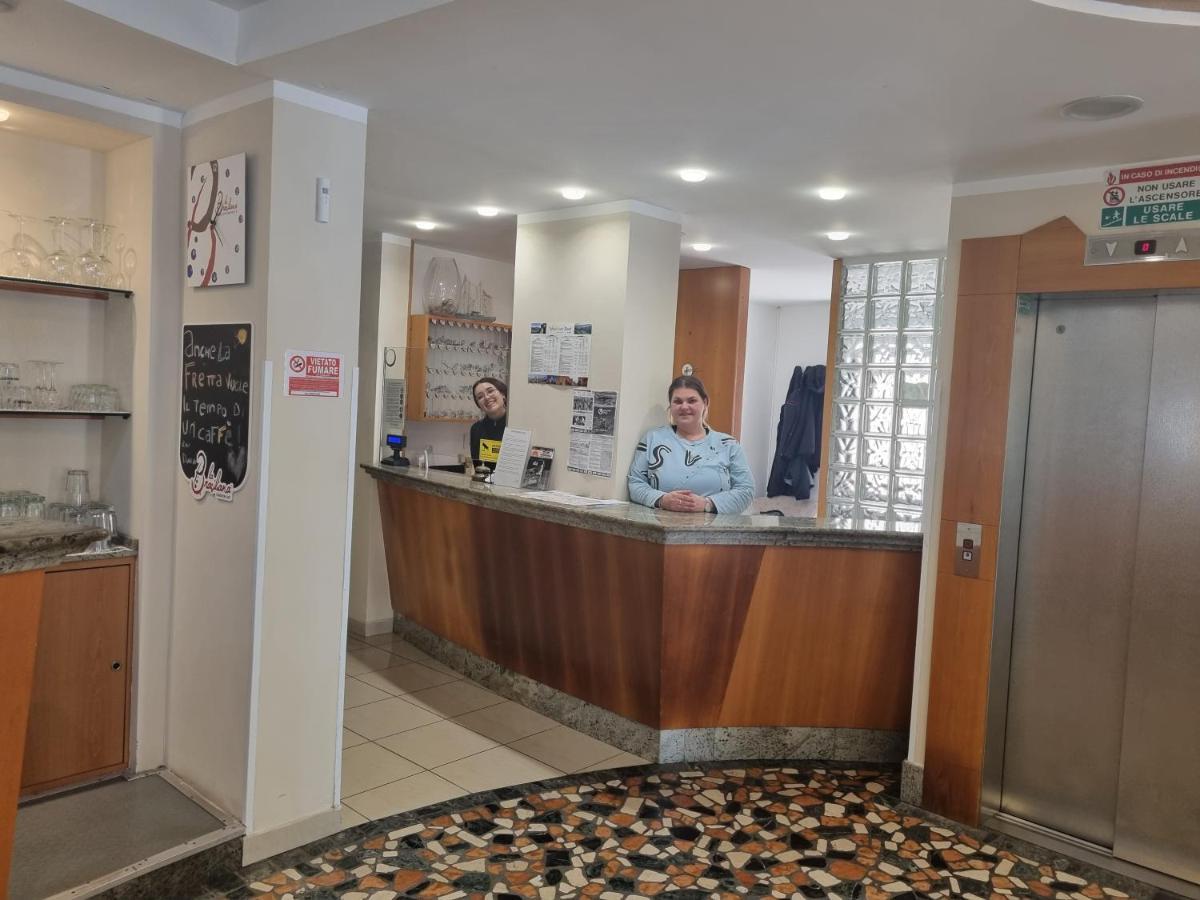Hotel Marina Ριτσιόνε Εξωτερικό φωτογραφία